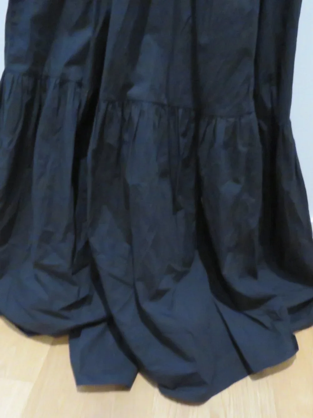 J.CREW COLLECTION Oahu V-Neck Tiered Maxi Dress in Black Cotton Poplin Large